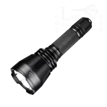 Fenix Light TK32 900lm elemlámpa